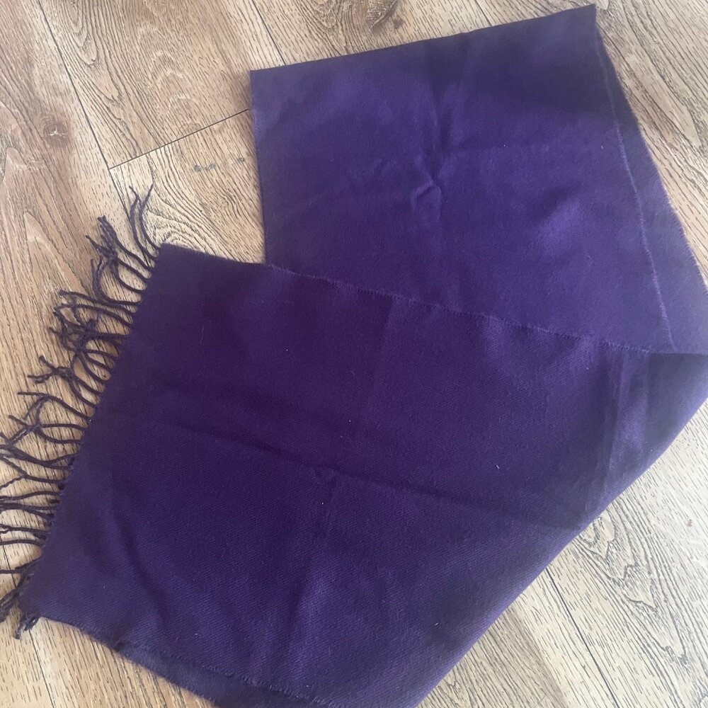 Hand Tailored Made in Germany 100% Cashmere Plum Purple Scarf Unisex - Picture 3 of 6